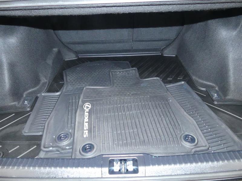 Used 2022 Lexus IS 500 image 35