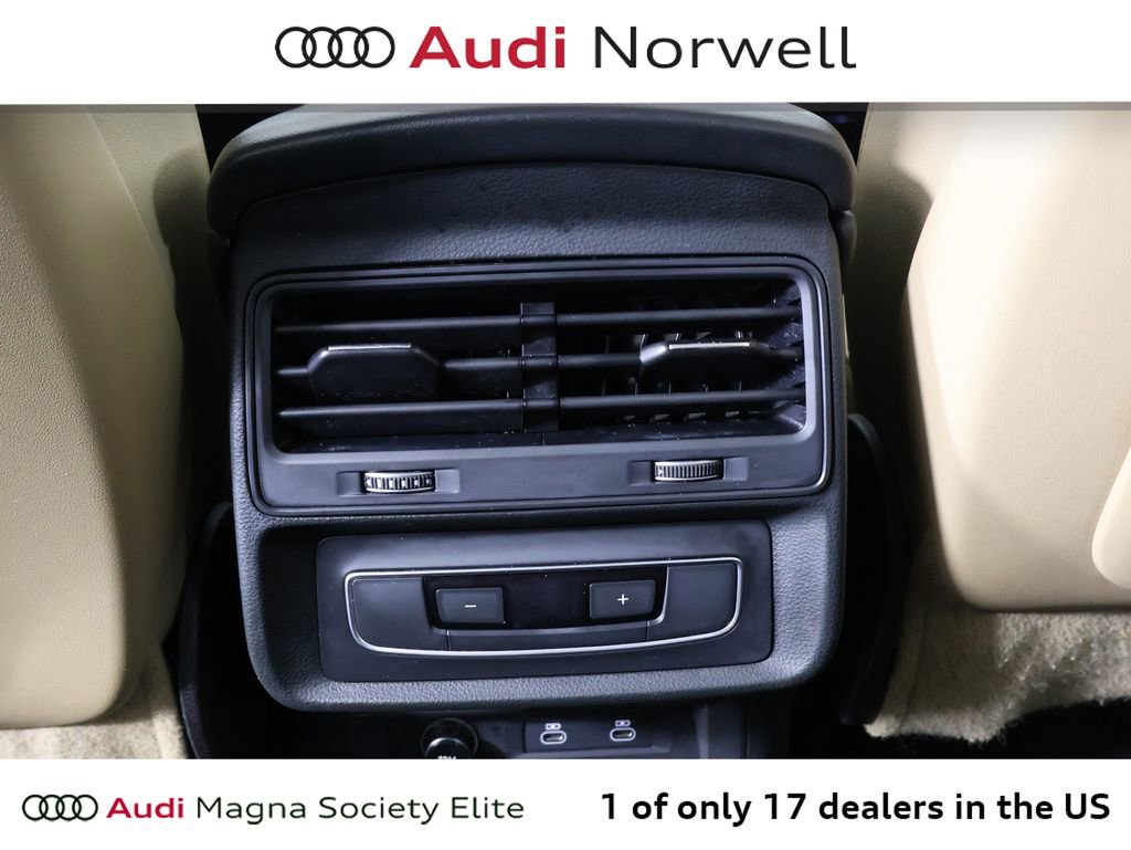 Used 2023 Audi Q7 2.0T Premium w/ Convenience Package AWD/4WD image 26