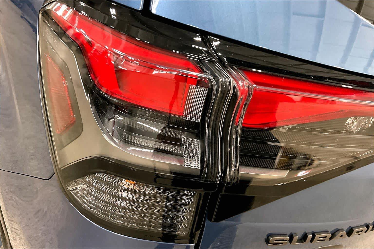 Used 2025 Subaru Forester Limited AWD/4WD image 29