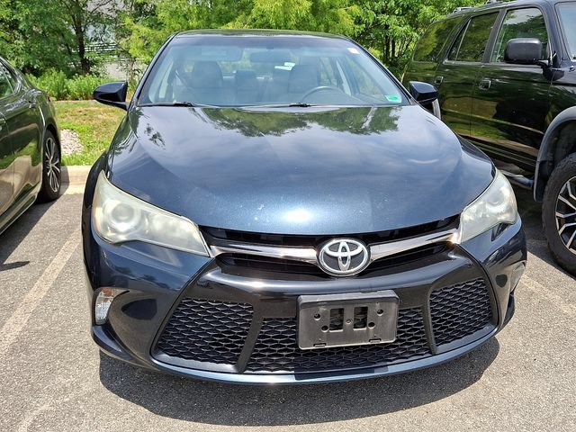 Used 2017 Toyota Camry SE FWD image 4