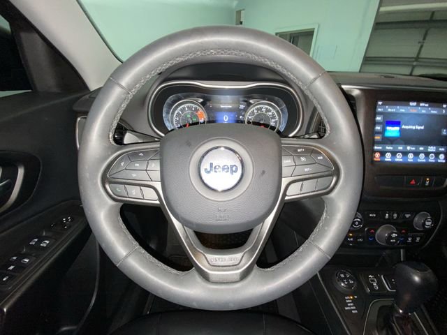 Used 2022 Jeep Cherokee Trailhawk AWD/4WD image 14