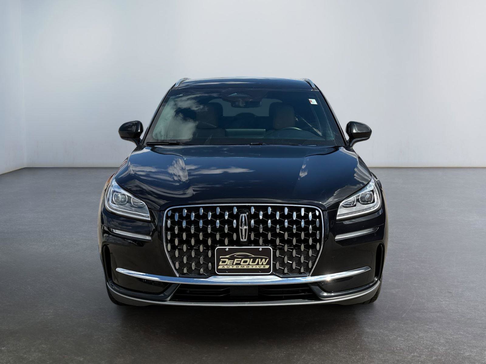 Used 2023 Lincoln Corsair Reserve image 8