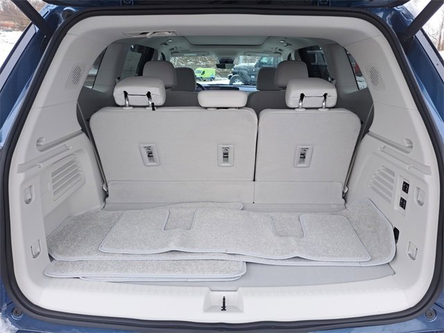 New 2026 Buick Enclave Avenir w/ Super Cruise Package image 5