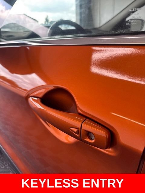 Certified 2022 Nissan Rogue Sport SV w/ Technology Package AWD/4WD image 2