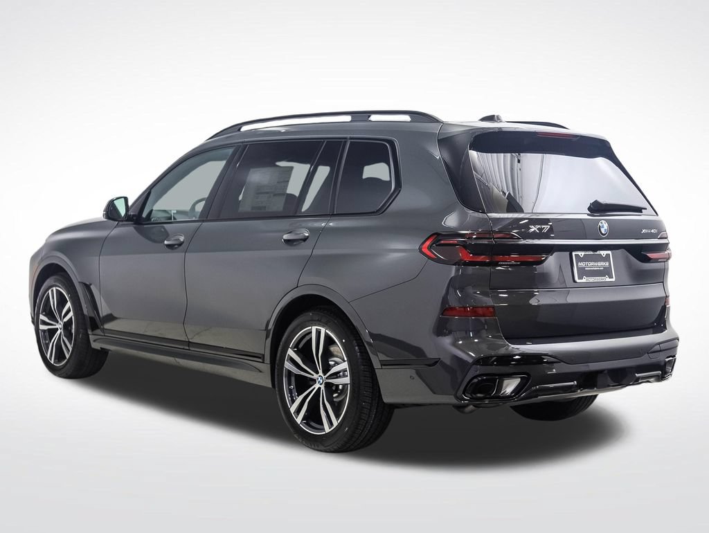 Used 2027 BMW X7 xDrive40i w/ M Sport Package AWD/4WD image 3
