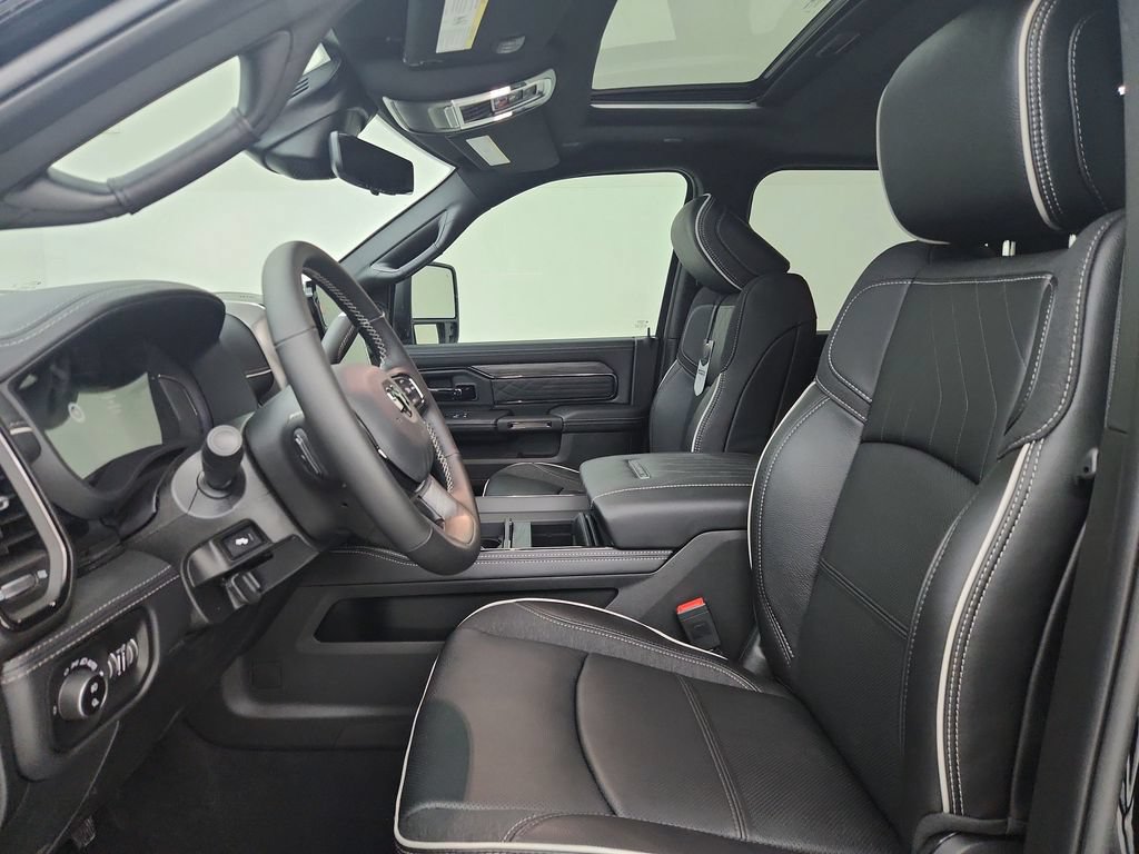 New 2026 RAM 2500 Limited AWD/4WD image 19