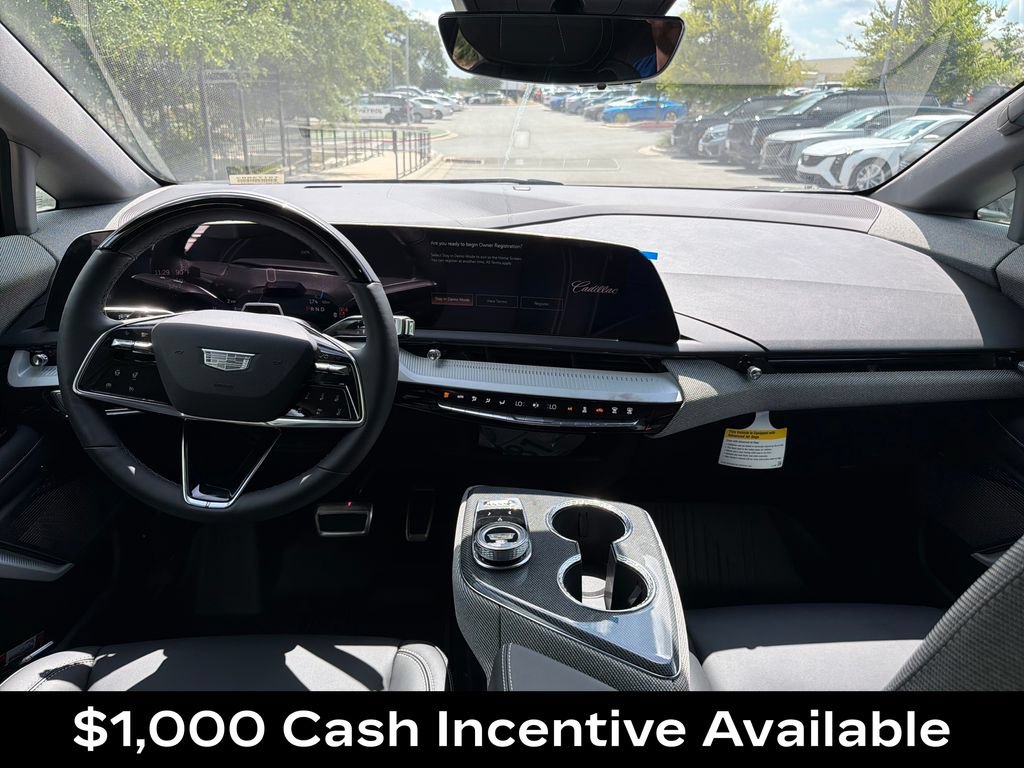 New 2026 Cadillac Optiq Sport 1 w/ LPO, Floor Liner Package AWD/4WD image 32