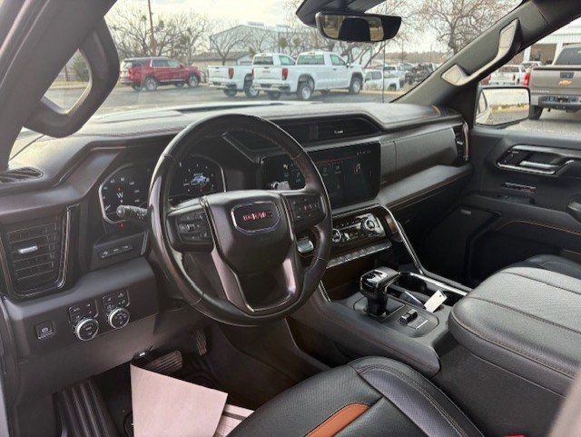 Used 2024 GMC Sierra 1500 AT4 w/ Technology Package image 10