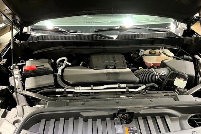 Used 2023 Chevrolet Silverado 1500 LT AWD/4WD image 28