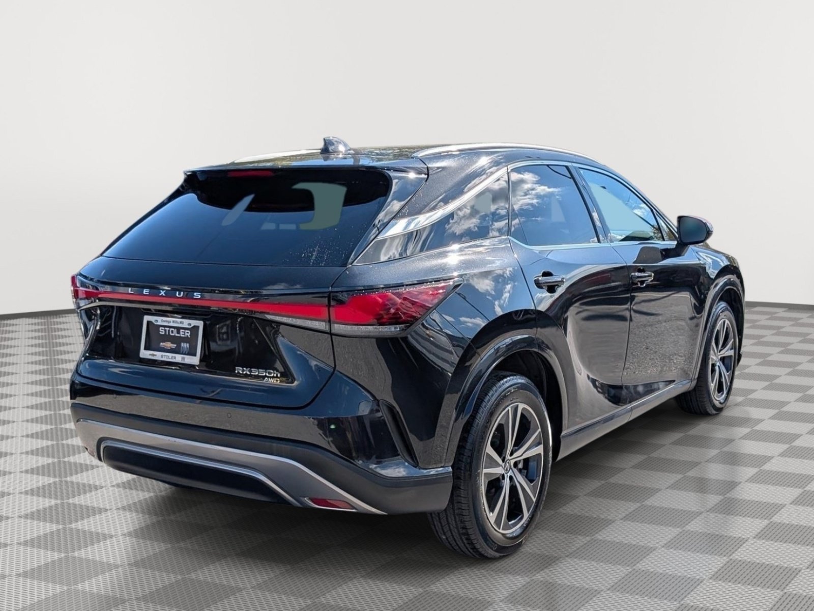 Used 2025 Lexus RX 350h w/ Accessory Package AWD/4WD image 5