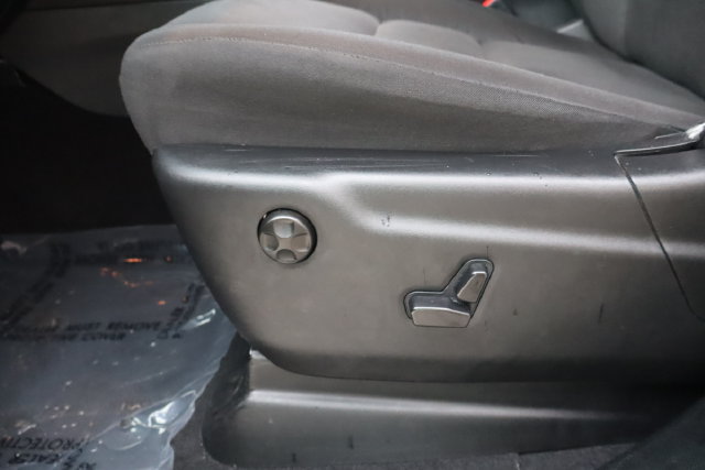 Used 2025 Dodge Durango GT RWD image 11