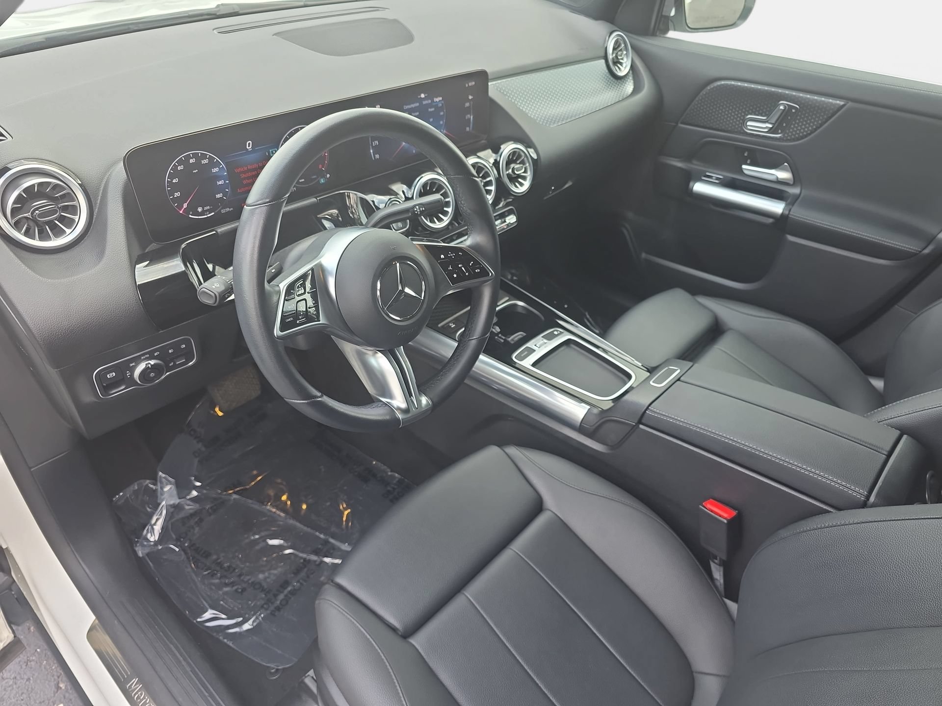 Used 2025 Mercedes-Benz GLA 250 image 16