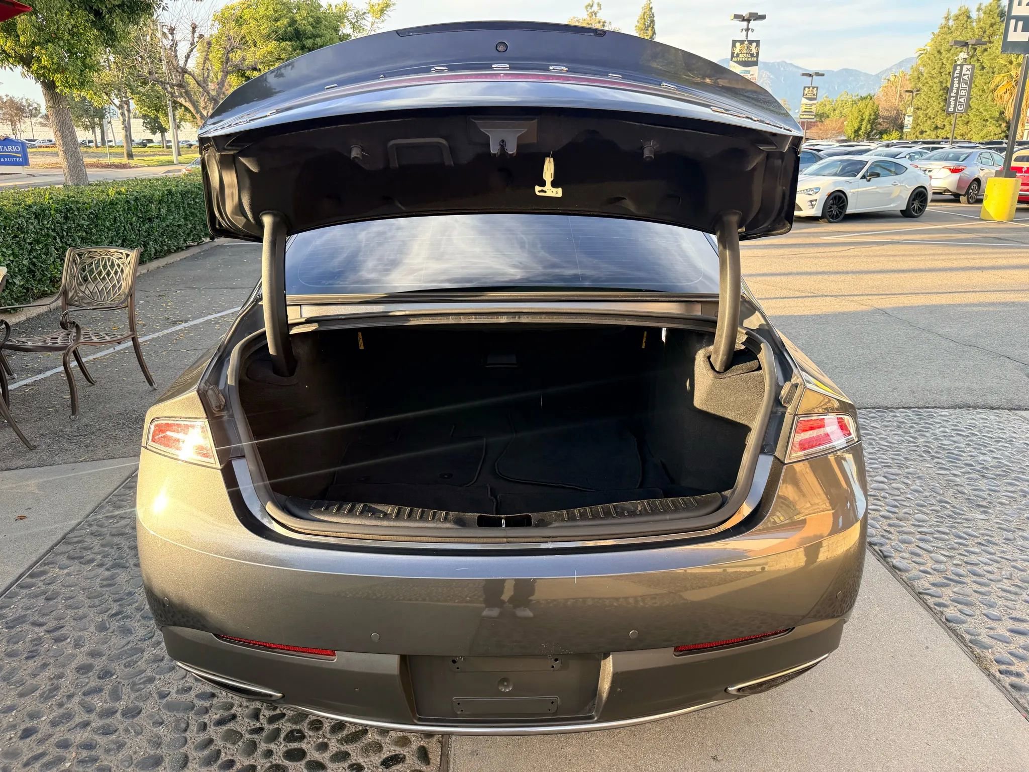 Used 2019 Lincoln MKZ Reserve AWD/4WD image 12