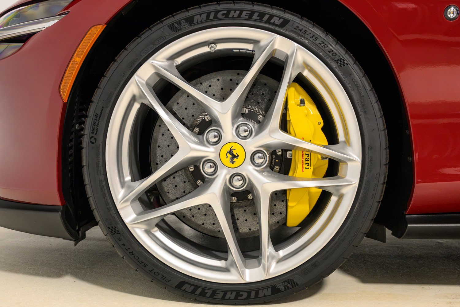 Certified 2022 Ferrari Roma RWD image 15