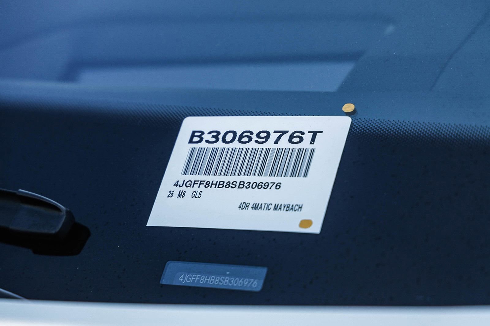 Certified 2025 Mercedes-Benz Maybach GLS 600 4MATIC image 37