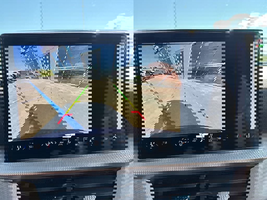 New 2025 Ford Explorer Active w/ Active Comfort Package image 12