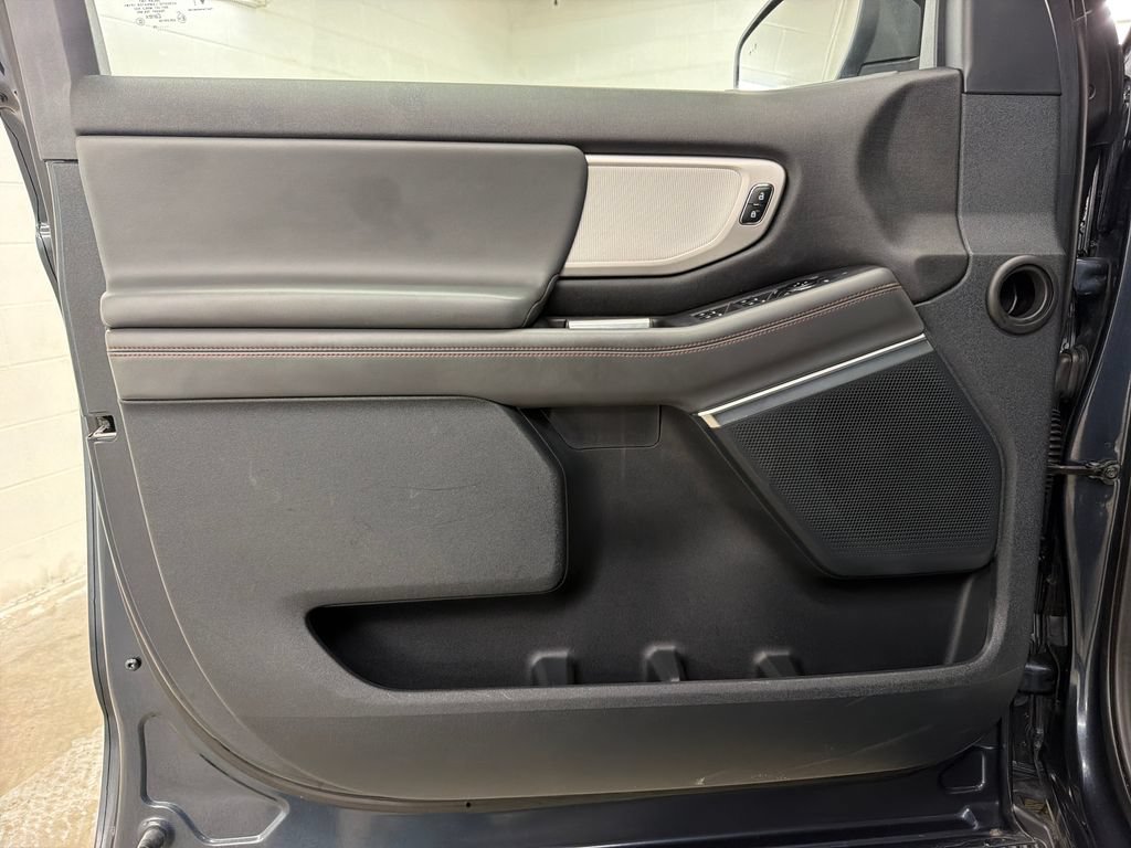 Certified 2025 Ford Expedition Max Active RWD image 18