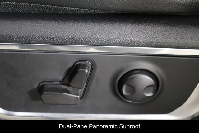 Used 2025 RAM 1500 Laramie AWD/4WD image 23