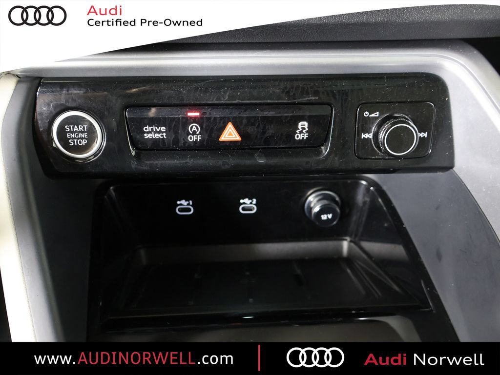 Certified 2025 Audi Q5 Premium AWD/4WD image 6