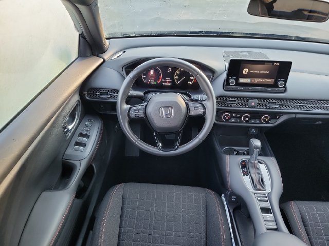 Used 2024 Honda HR-V Sport image 7