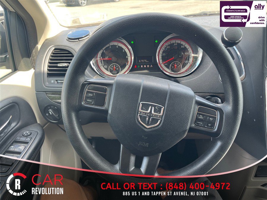 Used 2019 Dodge Grand Caravan SE FWD image 20