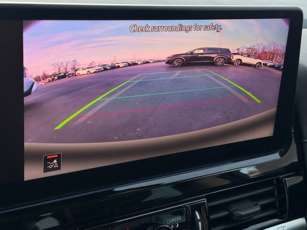 New 2026 Nissan Pathfinder SV AWD/4WD image 16