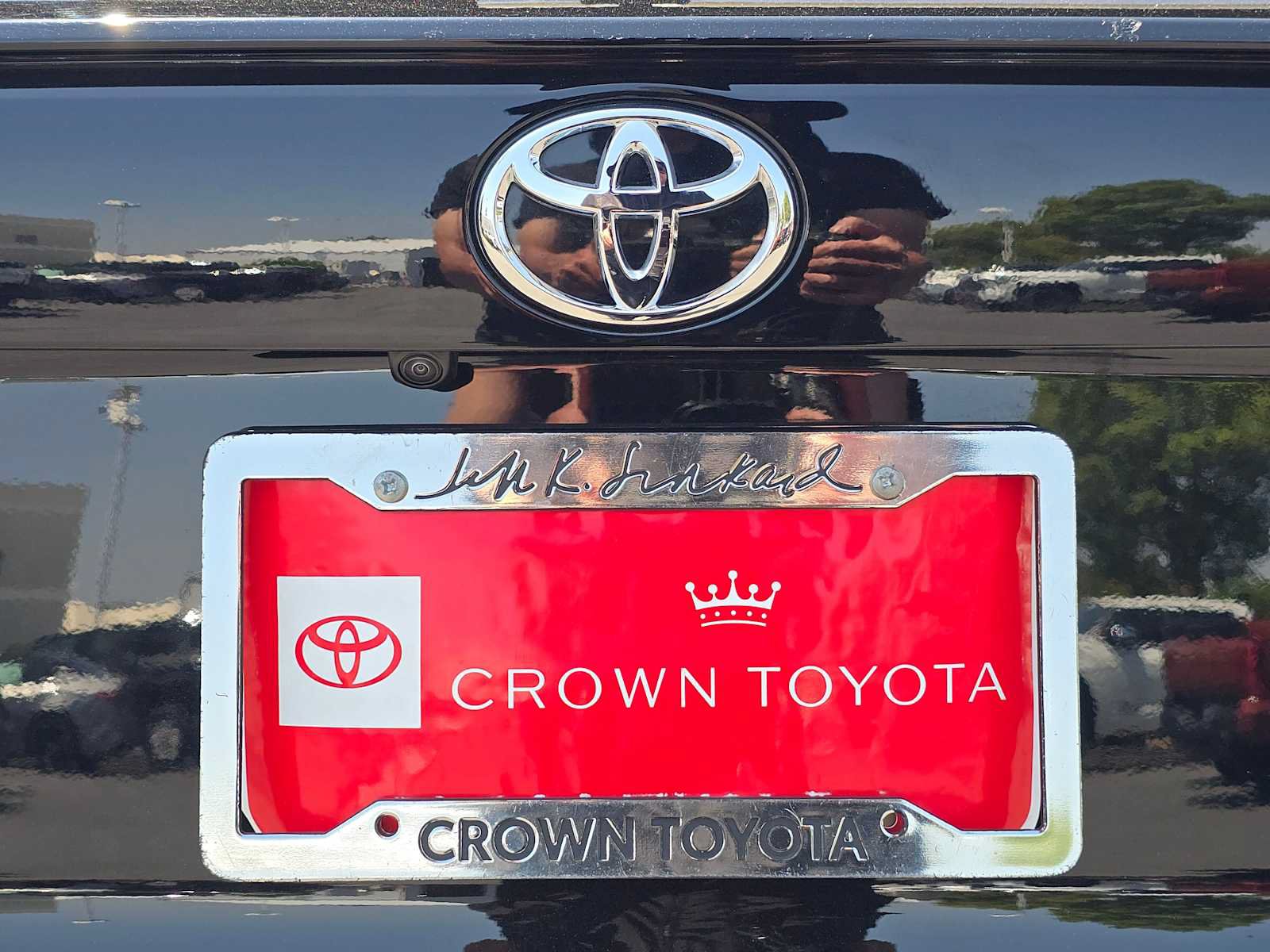 Used 2025 Toyota RAV4 LE FWD image 15