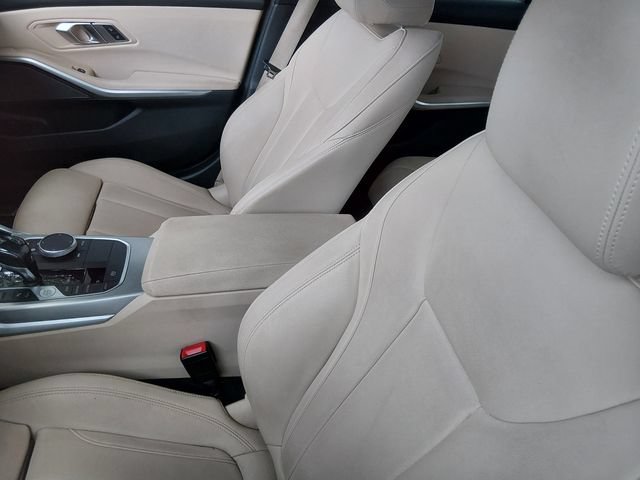 Used 2020 BMW 330i Sedan w/ Premium Package RWD image 9