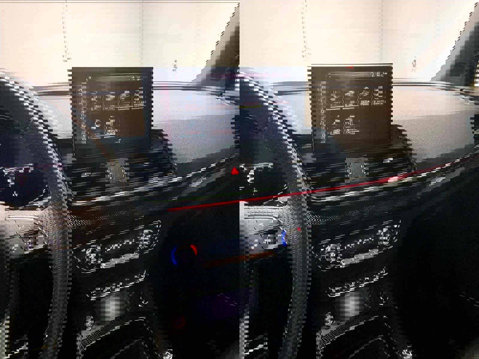 Used 2023 Audi SQ5 Prestige w/ Prestige Package image 9