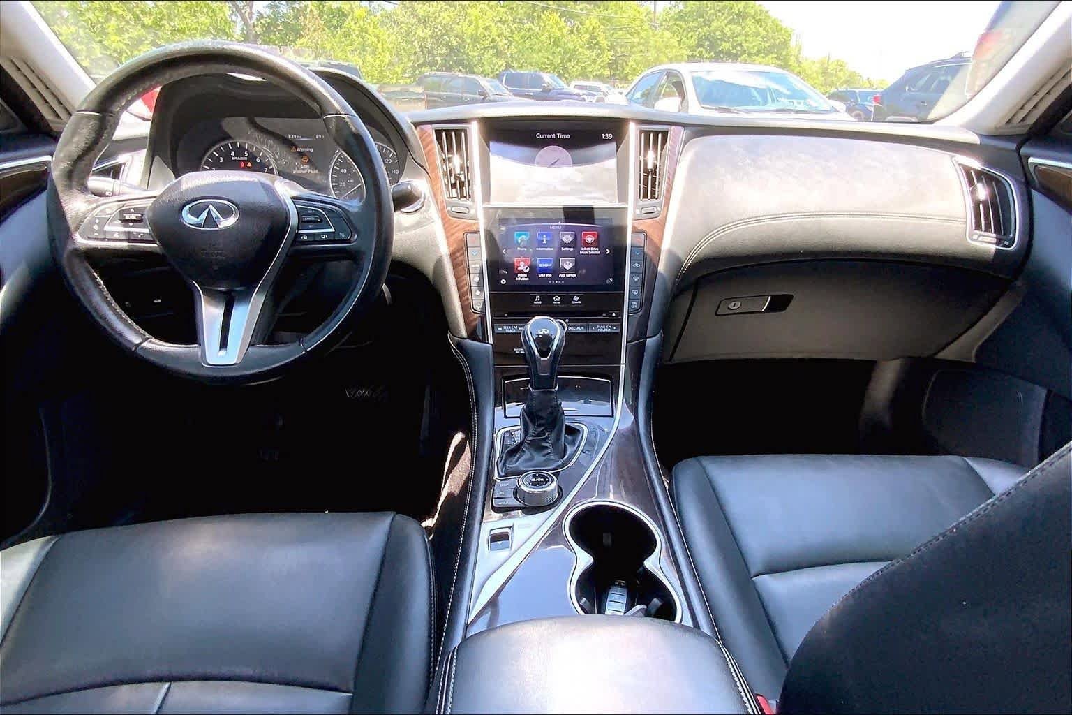 Used 2018 INFINITI Q50 Luxe AWD/4WD image 15