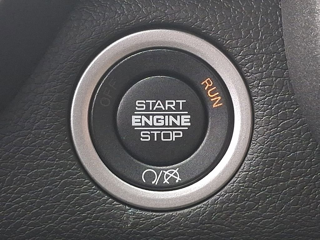 Used 2024 RAM 2500 Tradesman w/ Chrome Appearance Group image 23