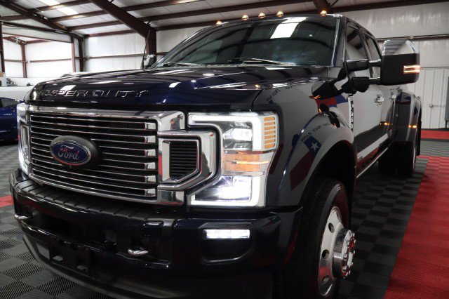 Used 2021 Ford F450 Platinum w/ FX4 Off-Road Package AWD/4WD image 25