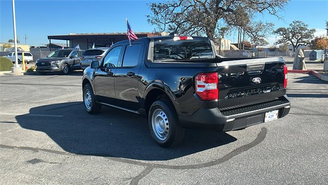 New 2025 Ford Maverick XL image 5