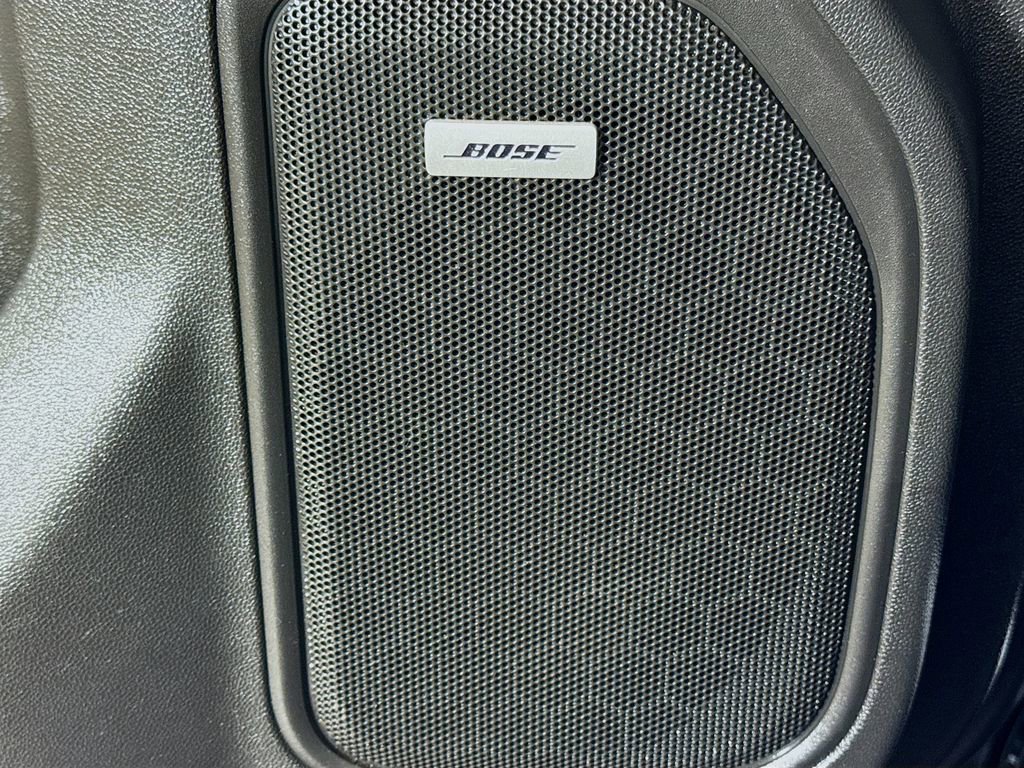 Used 2021 GMC Sierra 1500 Elevation image 17