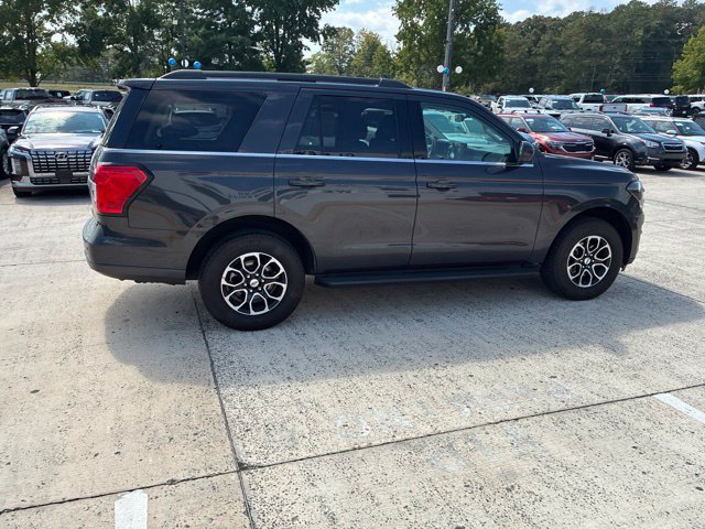 Used 2024 Ford Expedition XLT AWD/4WD image 33