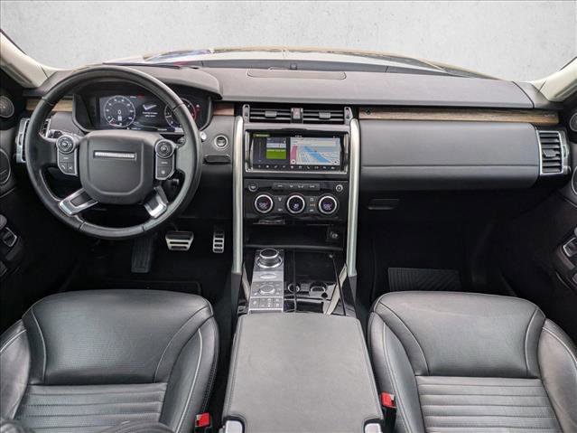 Used 2018 Land Rover Discovery HSE AWD/4WD image 18