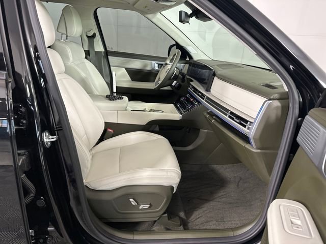 Used 2024 Hyundai Santa Fe Calligraphy image 28