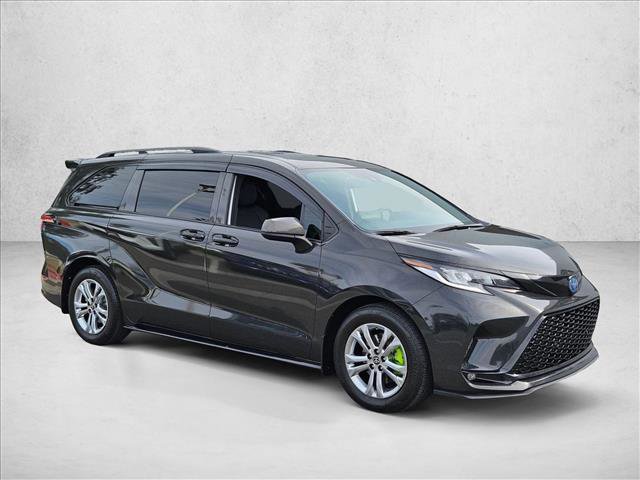 Used 2021 Toyota Sienna XSE w/ XSE Plus Package AWD/4WD video 3