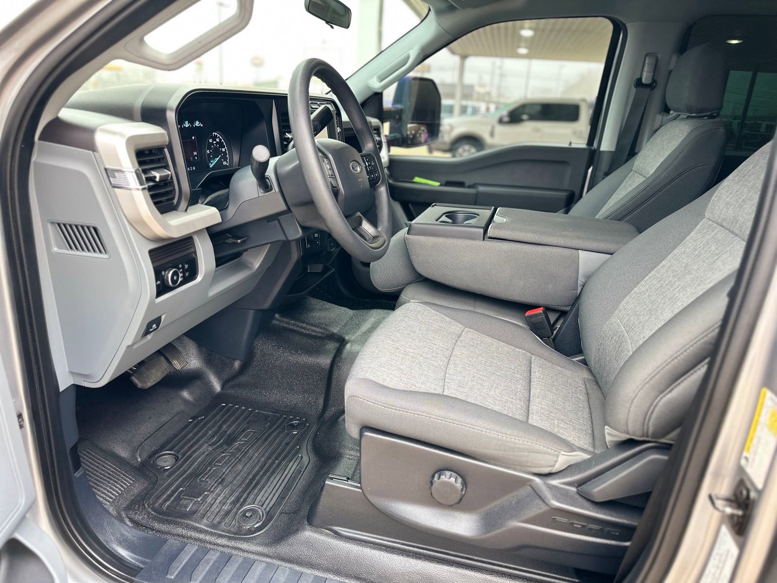 Used 2024 Ford F250 XL w/ XL Off-Road Package image 19