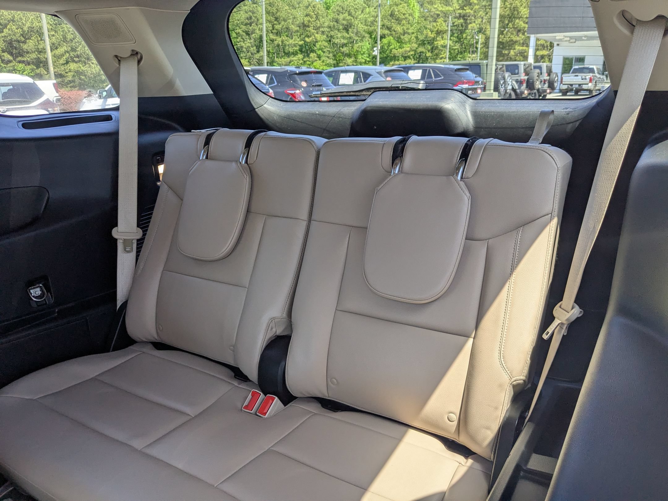 Used 2023 Ford Explorer Limited RWD image 25