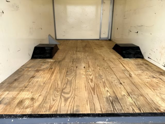 Used 2020 Chevrolet Express 3500 w/ Power Convenience Package RWD image 16