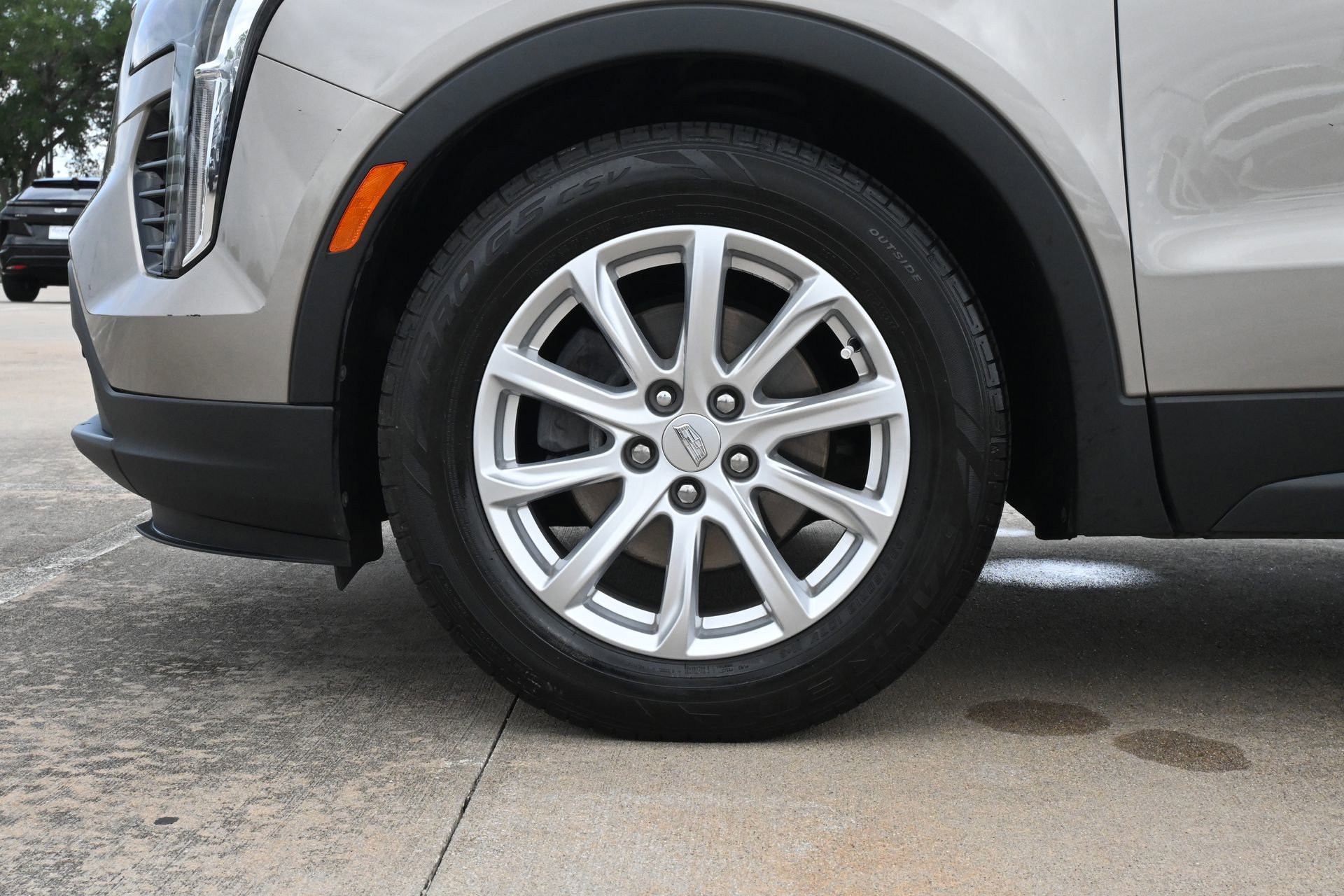 Certified 2023 Cadillac XT4 Luxury FWD image 29