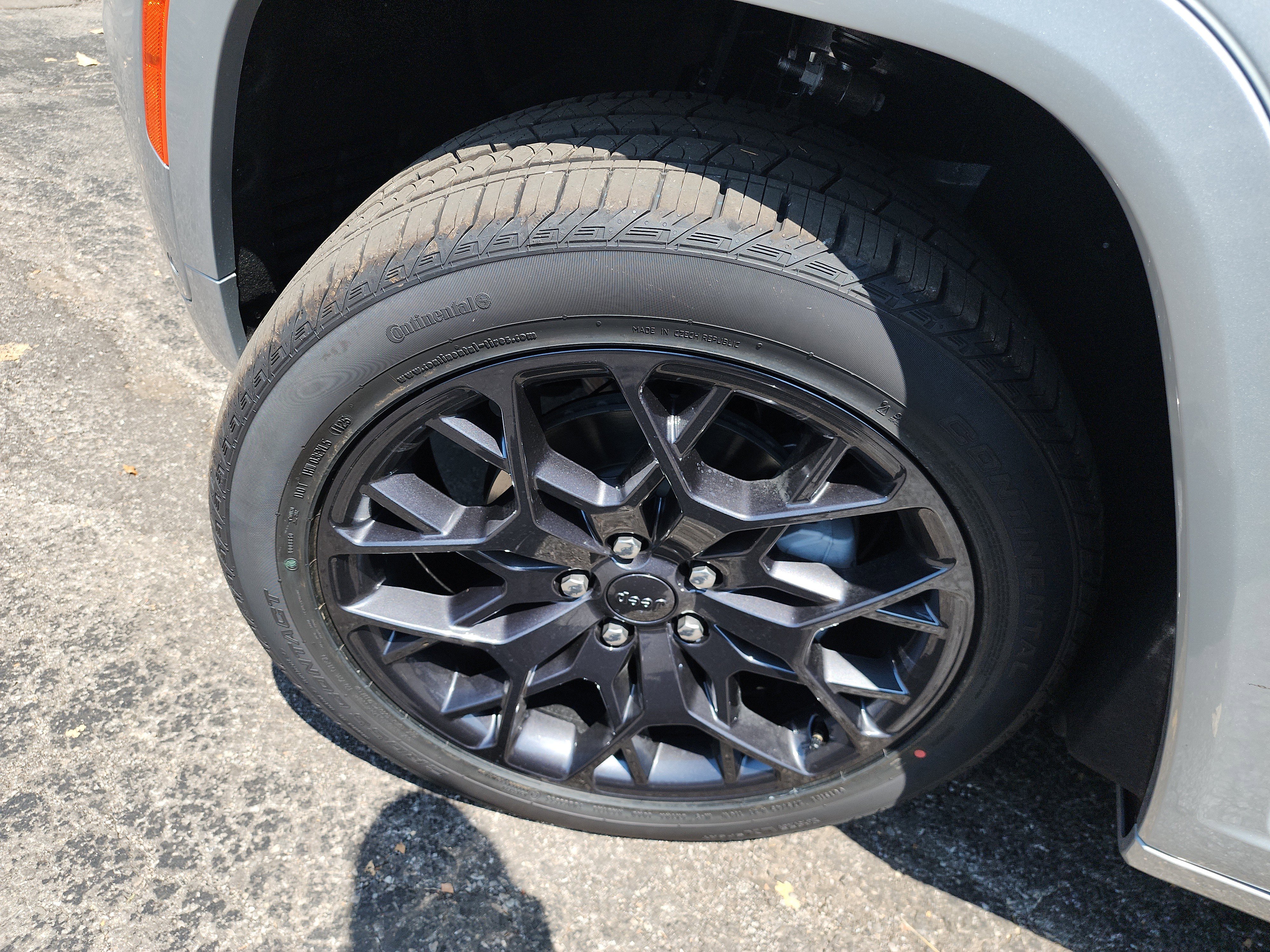 New 2025 Jeep Grand Cherokee Summit image 38