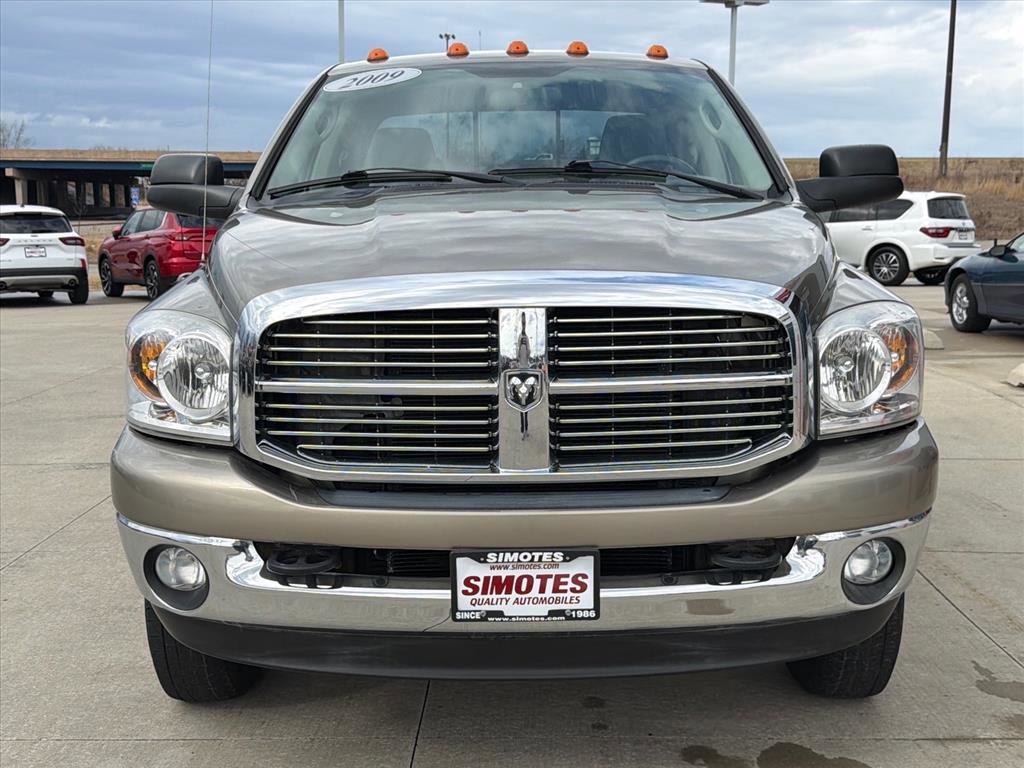 Used 2009 Dodge Ram 3500 Truck SLT w/ Trailer Tow Group AWD/4WD image 3