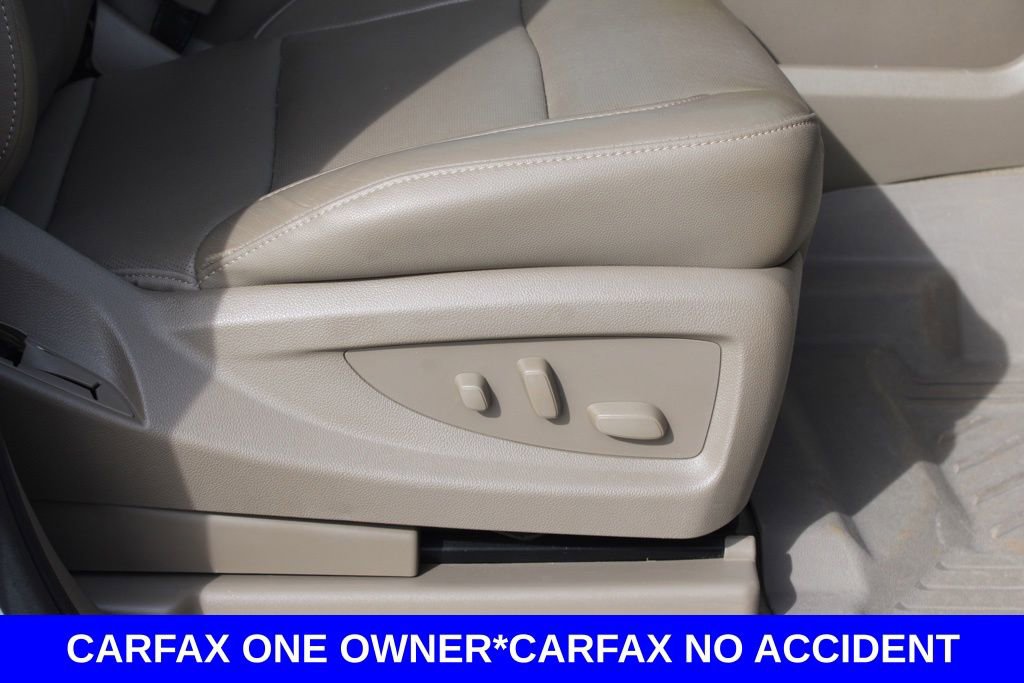 Used 2018 Chevrolet Suburban Premier image 21