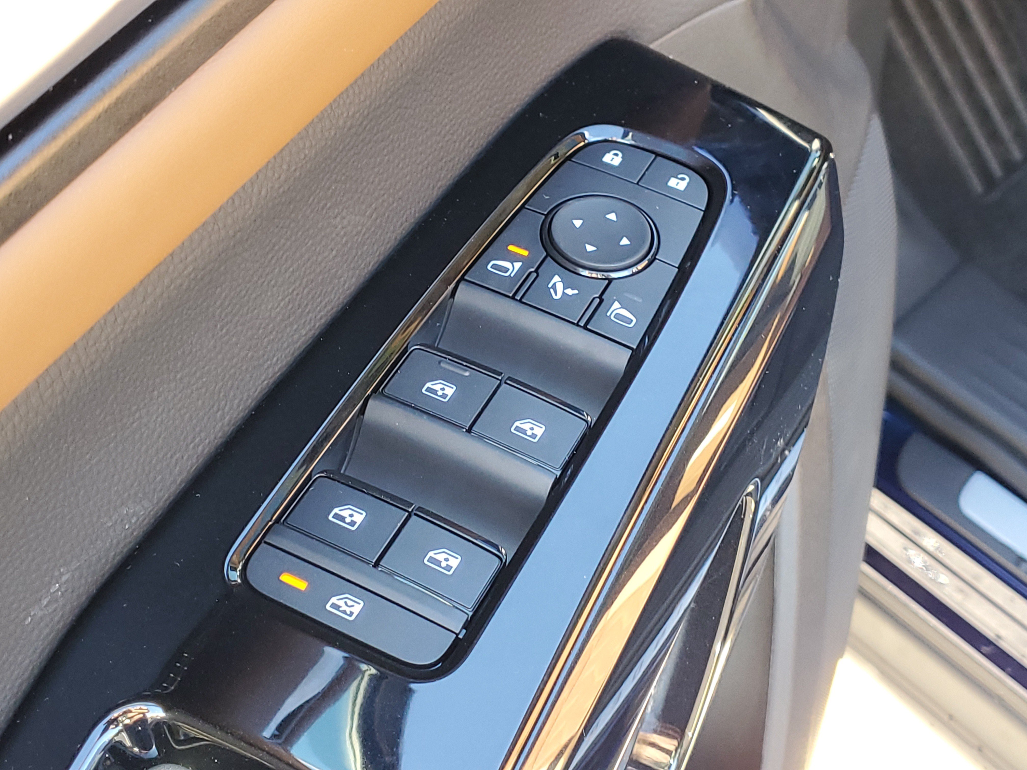 New 2026 Nissan Pathfinder Platinum AWD/4WD image 24
