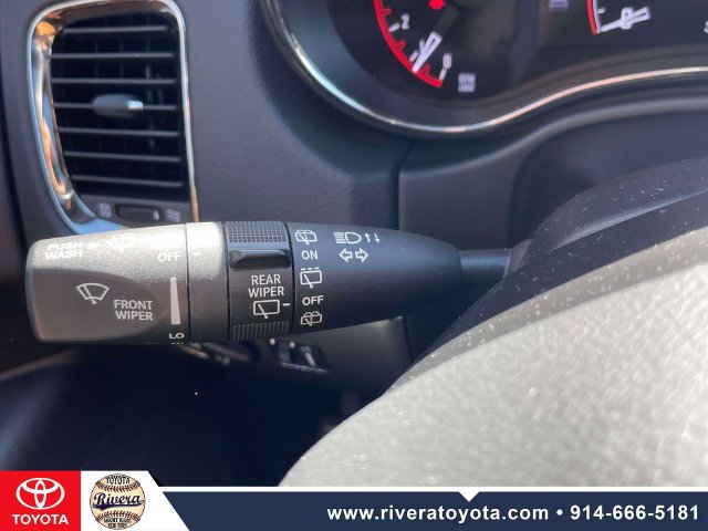 Used 2020 Dodge Durango R/T w/ Blacktop Package AWD/4WD image 25