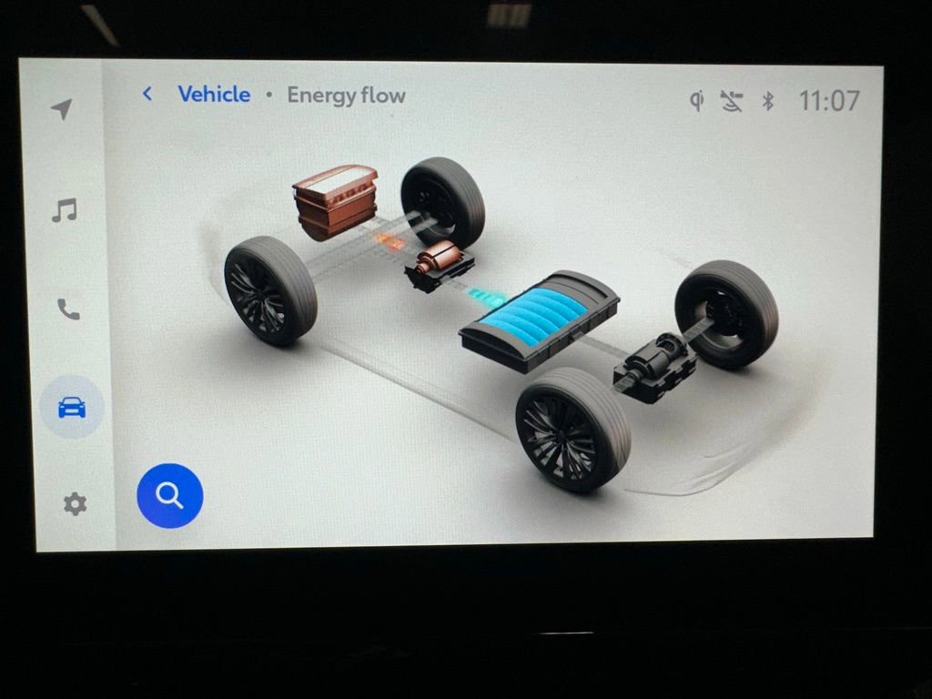 Used 2025 Toyota Corolla Cross XSE w/ Convenience Package image 31