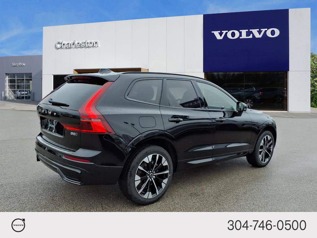 Used 2026 Volvo XC60 B5 Plus w/ Protection Package Premier AWD/4WD image 3