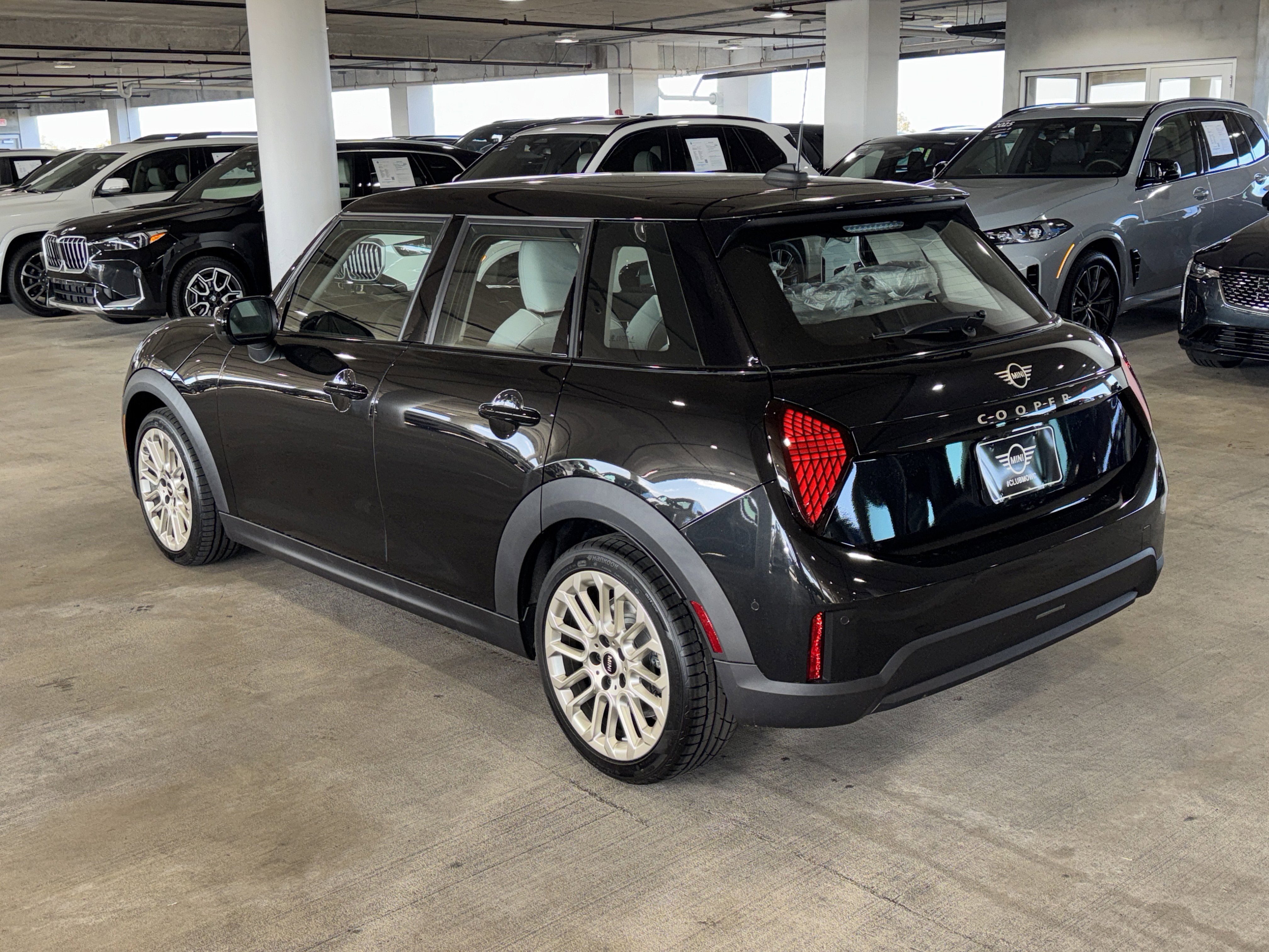 New 2026 MINI Cooper S image 5